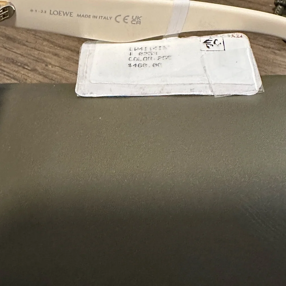 Loewe Cream Cat-Eye Sunglasses with Studs - Picture 4 of 6